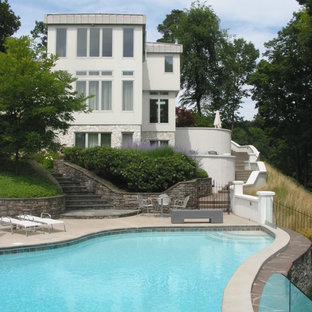 Drei- oder mehrstöckiges Modernes Haus in New York