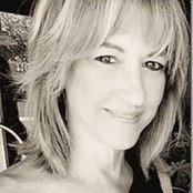 DeBorah Kay's photo