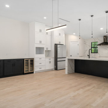 Modern Luxury Kitchen Remodel Houston - Open Floor Plan + High-End Finishes