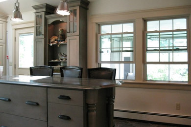 Example of a transitional home design design in Providence