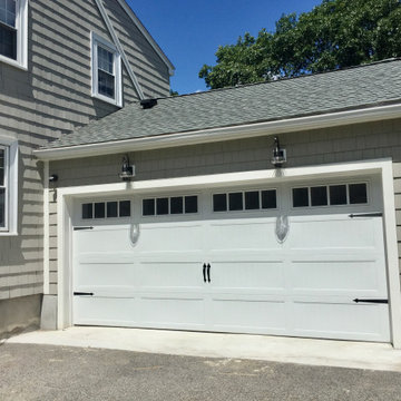ATTACHED TWO CAR GARAGE WITH MUDROOM, READING, MA