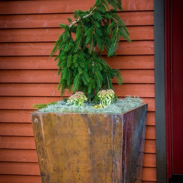 Parisian Planters