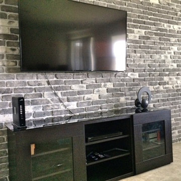 Koni Brick
