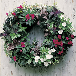 Living Wreath Form - Small 16" - Wreaths And Garlands