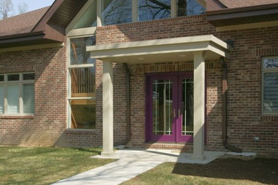 This is an example of a contemporary entryway in St Louis.