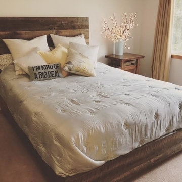 Queen Beresford Bed with 4 drawers