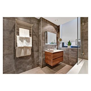Zavala Residence - Industrial - Bathroom - New York - by Echo Design ...