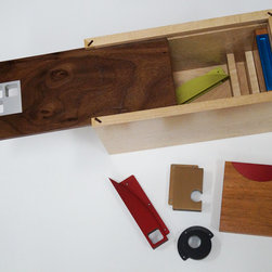 Contemporary Pull Sales Display - Products