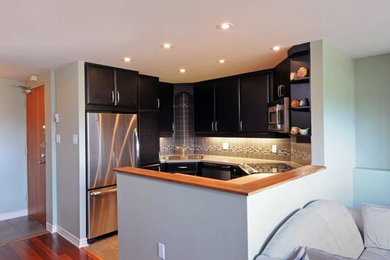 Kitchen photo in Ottawa