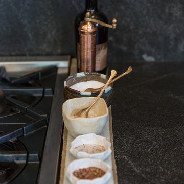 Restaurant Chefs Put Function First in Their Home Kitchen