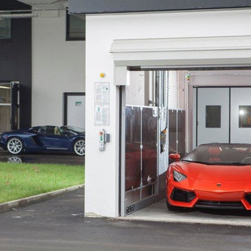 Car lift for super luxury cars