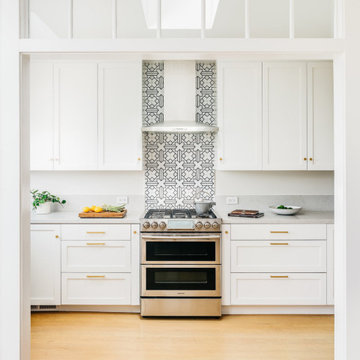 Handpainted Tiles Kitchen