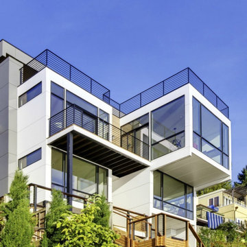 Lakeside Retreat