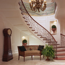 Foyer Decor