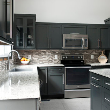 Modern Elegance in Black
