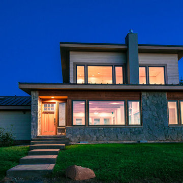 Major Creek Cellars Residence - Front Exterior