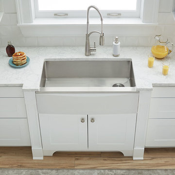 Crosstown Farmhouse Sink with Fireclay Interchangeable Apron in Glacier