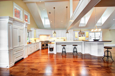 Inspiration for a coastal kitchen remodel in Philadelphia