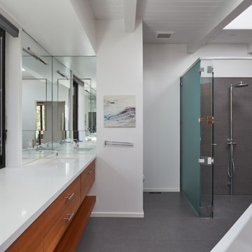 Sports Enthusiasts’ Hideaway by Klopf Architecture