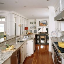Giallo Ornamental
