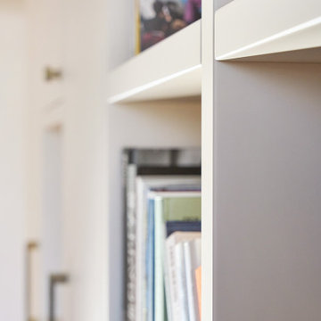 CUSTOM-BUILT FITTED LIVING ROOM TV AND STORAGE UNIT