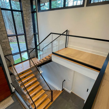 Project #98 | Modern Mono-beam Staircase with Glass Railing