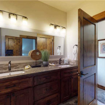 Dancing Rock Loop - 2 Homes - Caldera Springs, Sunriver, OR