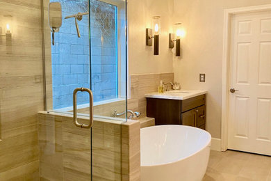 Inspiration for a transitional bathroom remodel in Phoenix