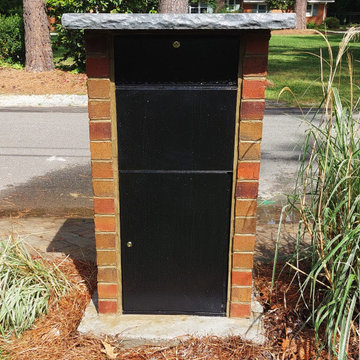 CUSTOM Brick dVault® Mailbox Surround