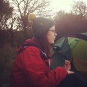 Hana Gilbert's photo
