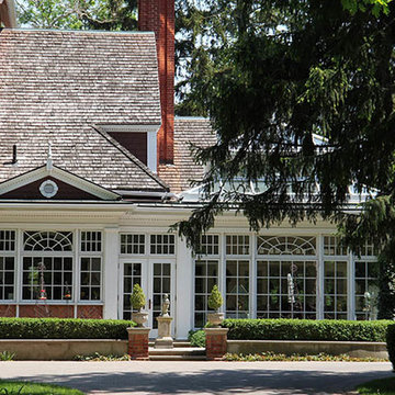 Large Conservatory Niagara-on-the-Lake