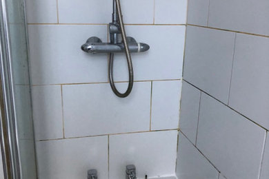 Bathroom Grout Recolour, Repair and Silicone in Matlock Bath
