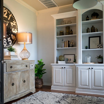 My Houzz: Layered Textiles and Backyard Views in Oklahoma