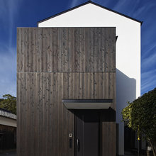 Gable Roof / Saddle Roof