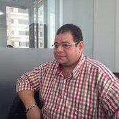 Amr Ezzos foto