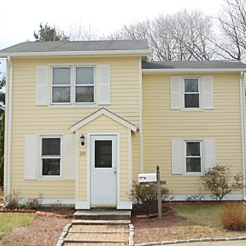 6 1/4" Cedarmill Woodland Cream HardiePlank and Seamless White Gutters