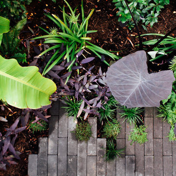 Concrete Plank Paver Patio with Irregular Edge