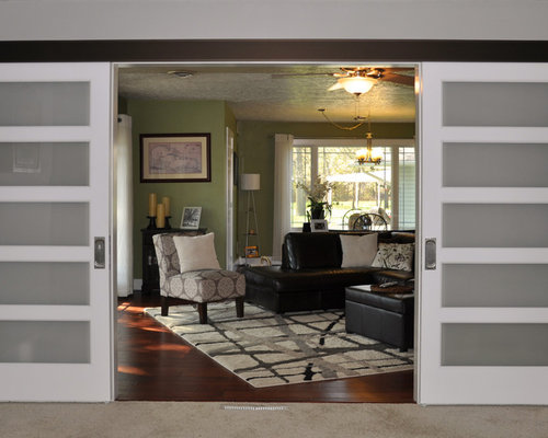 Johnson Hardware 200wm Separating Two Living Rooms Interior Barn Door