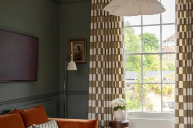 Design ideas for a traditional living room in London.