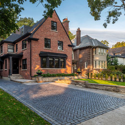 Town Hall Elegance - Landscaping Stones And Pavers