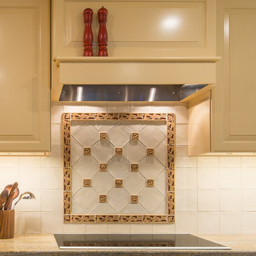 Kitchen - Captivating Colonial