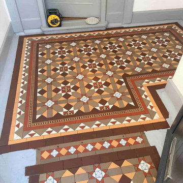 Victorian Hallway Renovated using Low Moisture Cleaning in Edinburgh