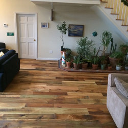 Reclaimed Barnwood Plank Flooring - Hardwood Flooring