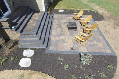 Patio - patio idea in New York