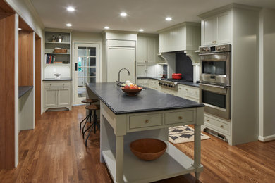 Elegant kitchen photo in Portland