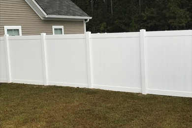 6 ft. White Vinyl privacy fence