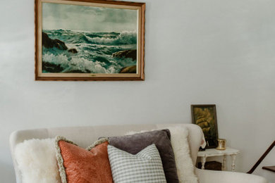 Example of a living room design in Philadelphia