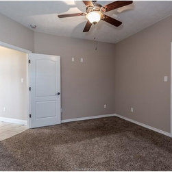 800 Bethpage Ct - Products