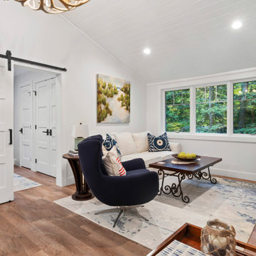 Petite Modern Farmhouse