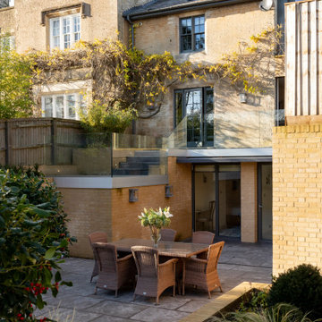 Restoration and extension of a listed house